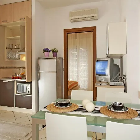Apartamento Belvilla By Oyo Mareo Bilo4